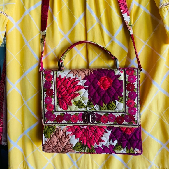 Vera Bradley Julia Hello Dahlia Floral Women’s Quilted Handbag Purse - Picture 11 of 12